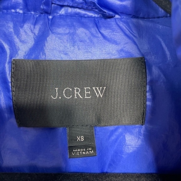 J Crew Shiny Quilted Field Puffer Down Vest C9300 Blue XS P636 - Picture 7 of 9